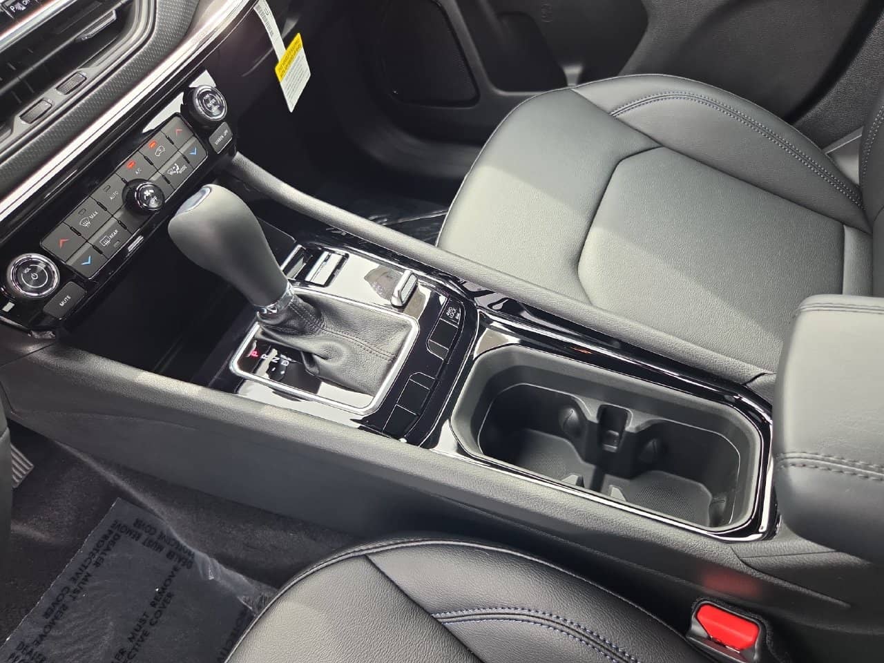 2026 Jeep Compass - Image 32