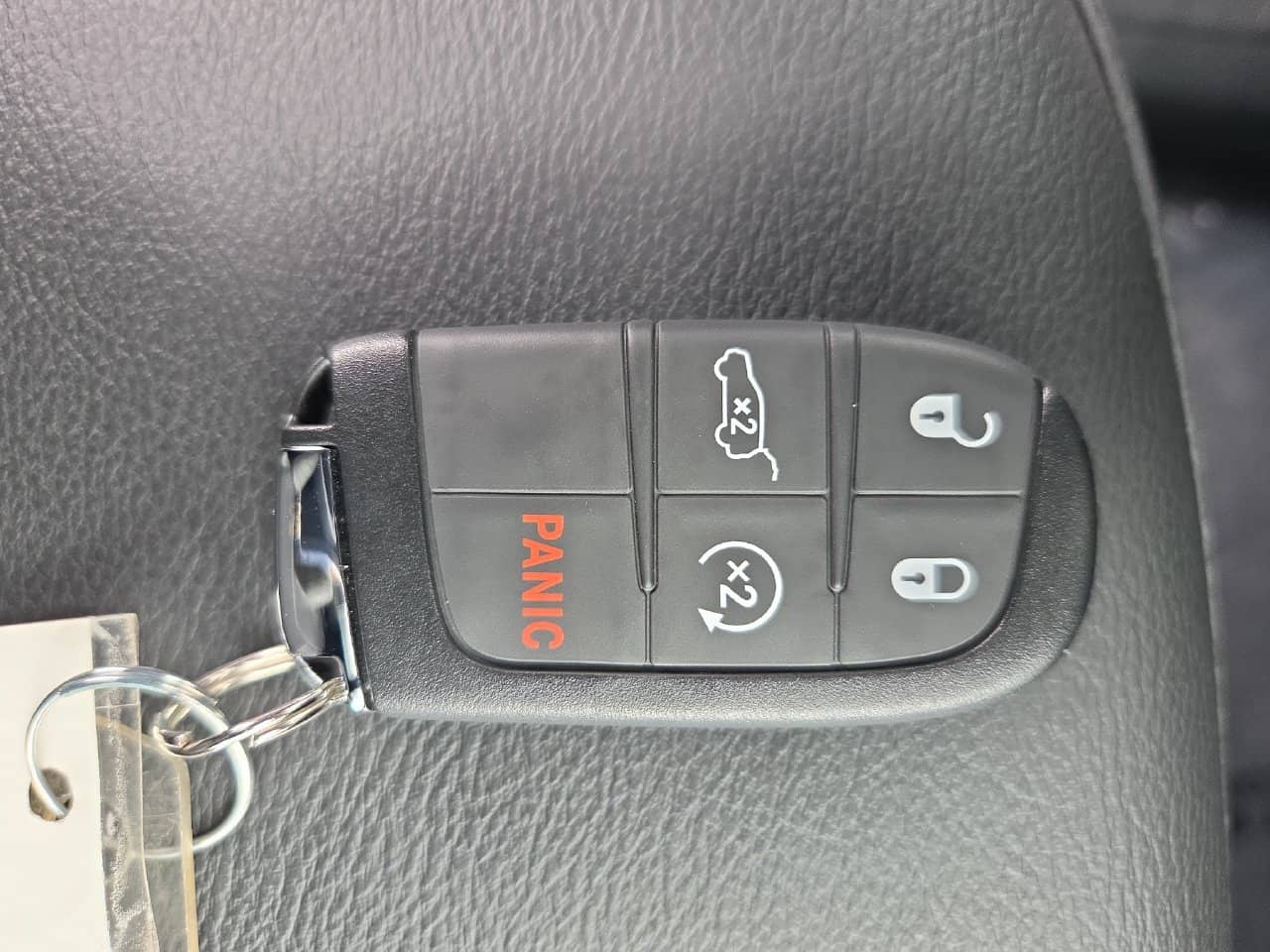 2026 Jeep Compass - Image 31