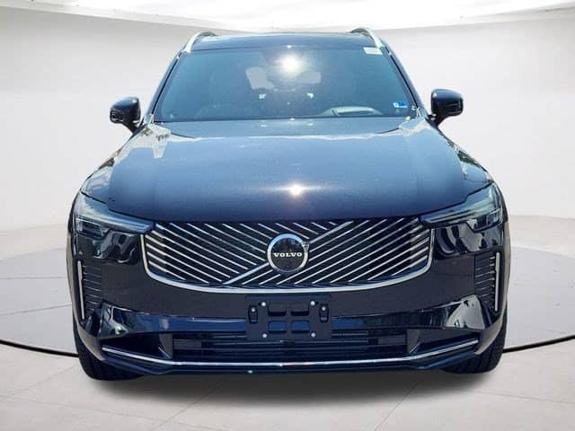 2026 Volvo XC90 - Image 3