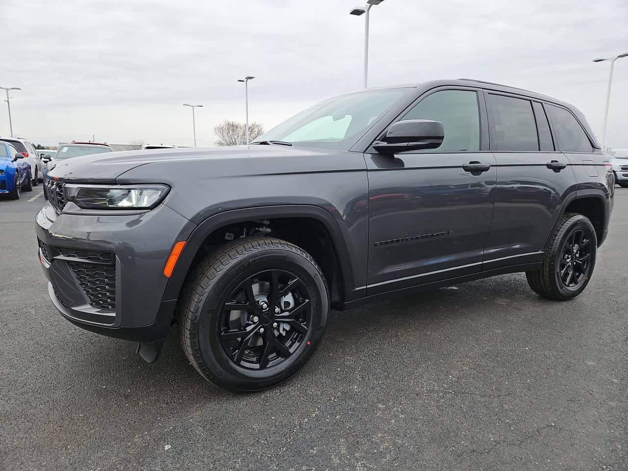 2026 Jeep Grand Cherokee - Image 3