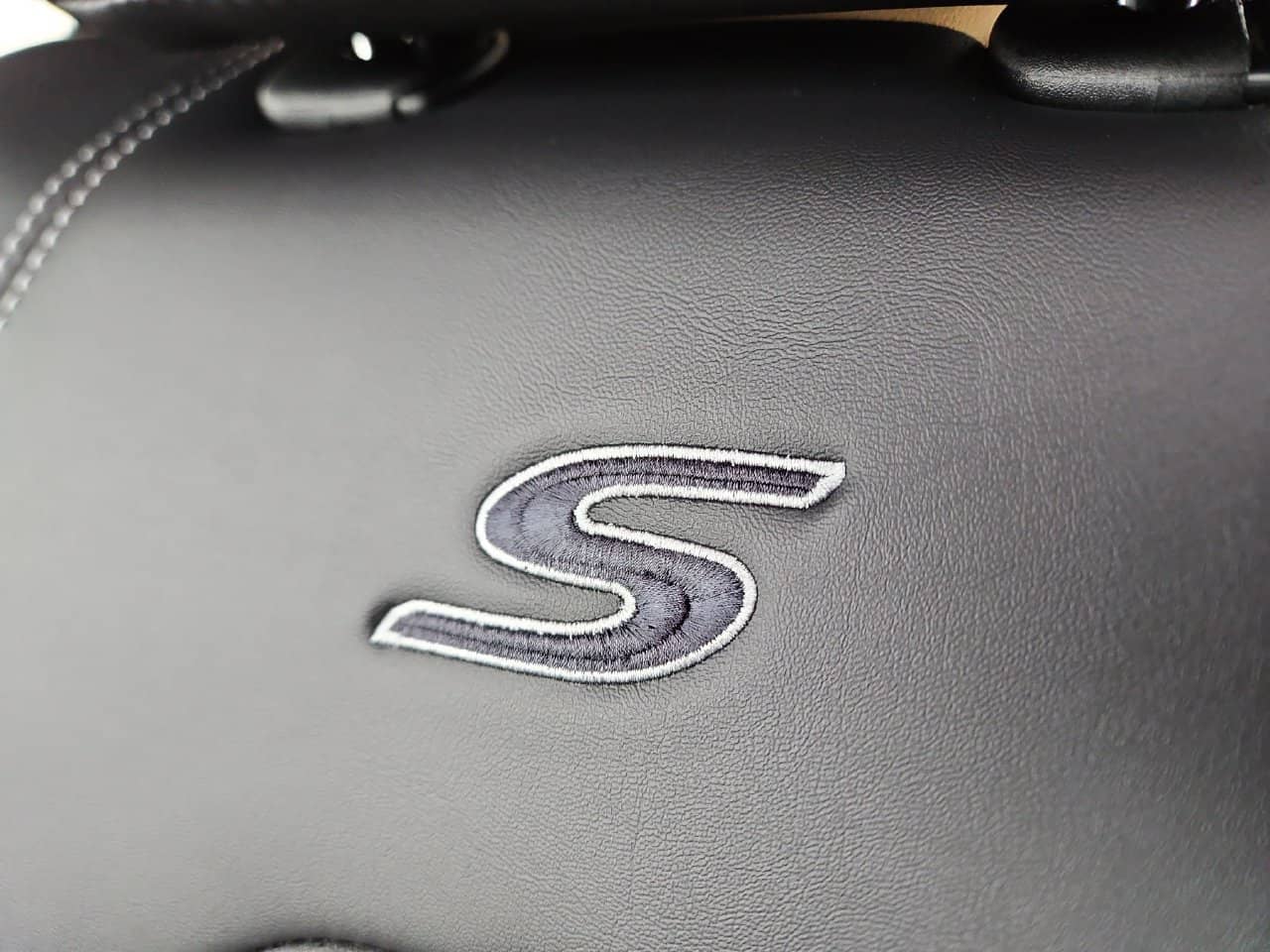 2026 Chrysler Pacifica - Image 35