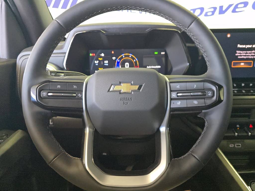 2026 Chevrolet Colorado - Image 2