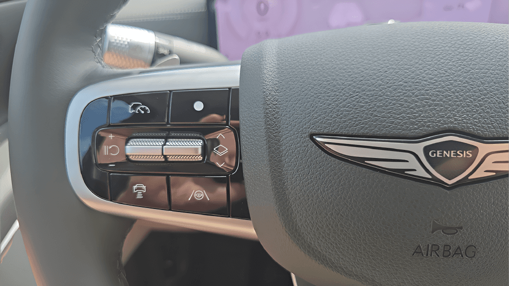 2026 GENESIS GV80 - Image 29