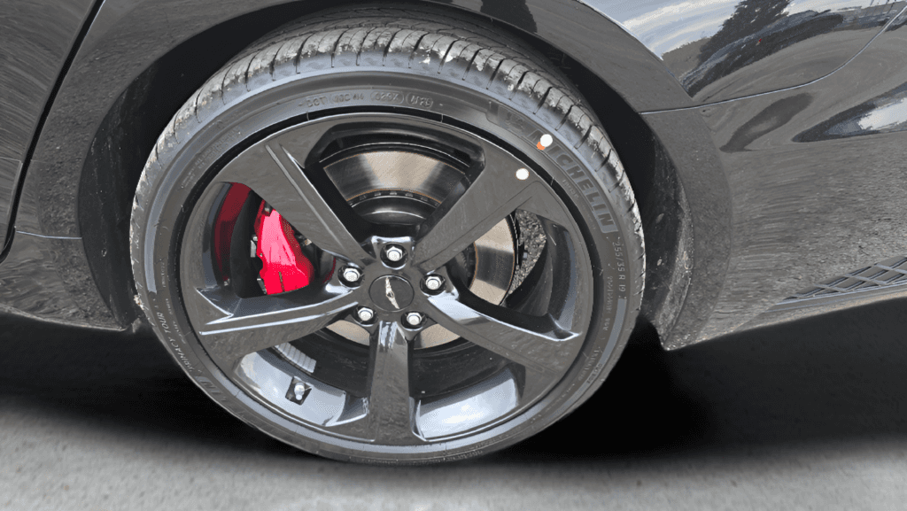 2026 GENESIS G70 - Image 29