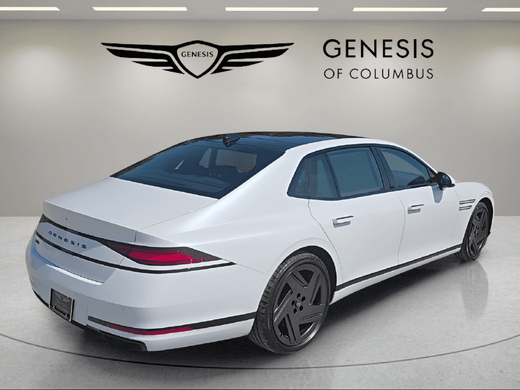 2026 GENESIS G90 - Image 2