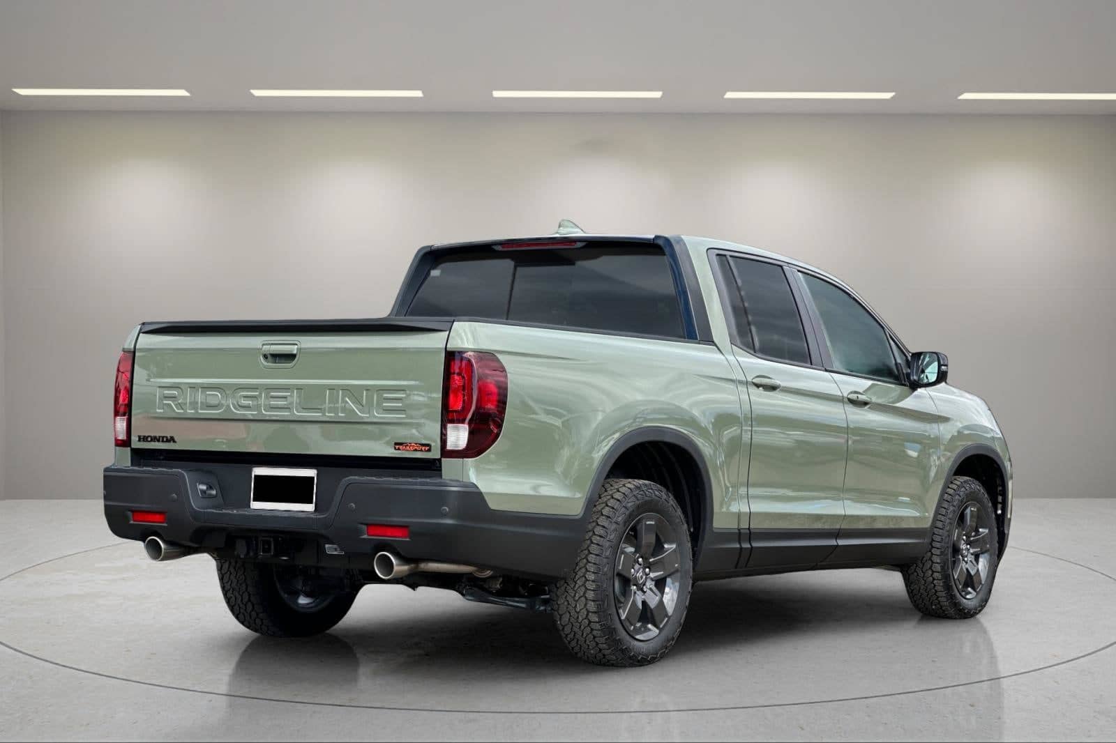 2026 Honda Ridgeline - Image 3