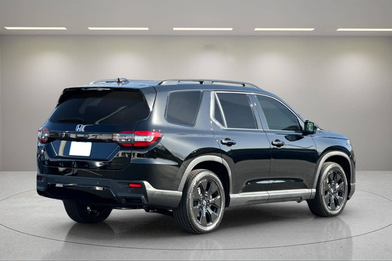 2026 Honda Pilot - Image 3