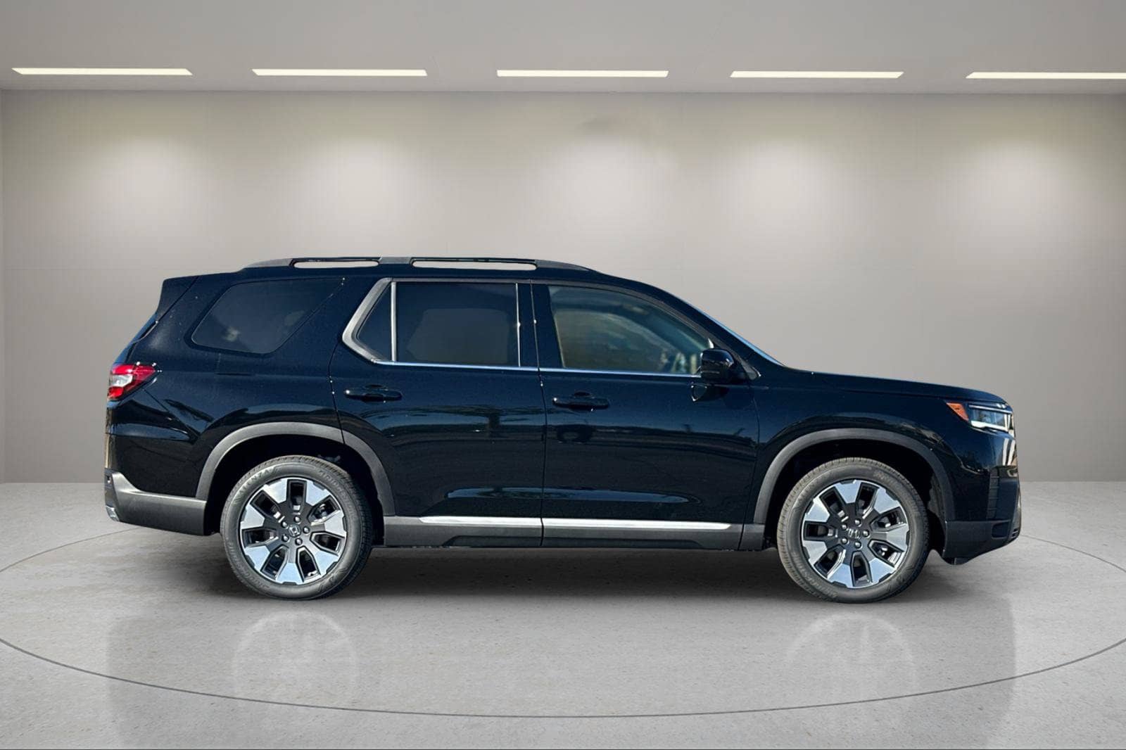 2026 Honda Pilot - Image 2