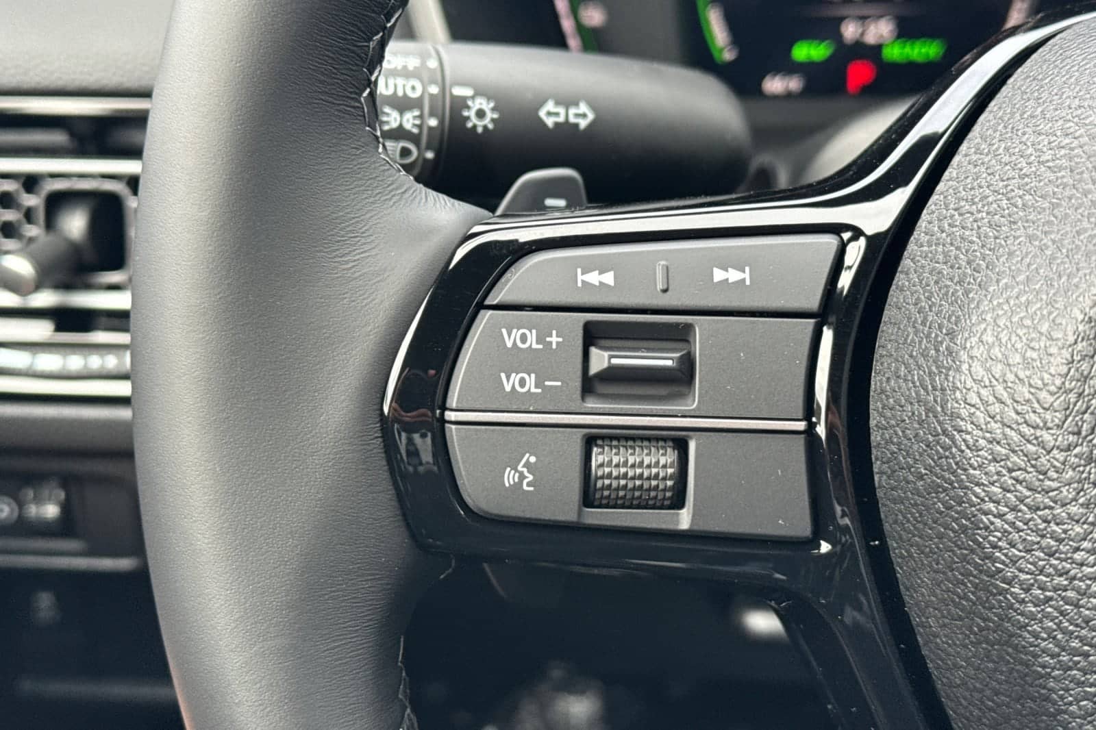 2026 Honda Civic Hatchback - Image 24