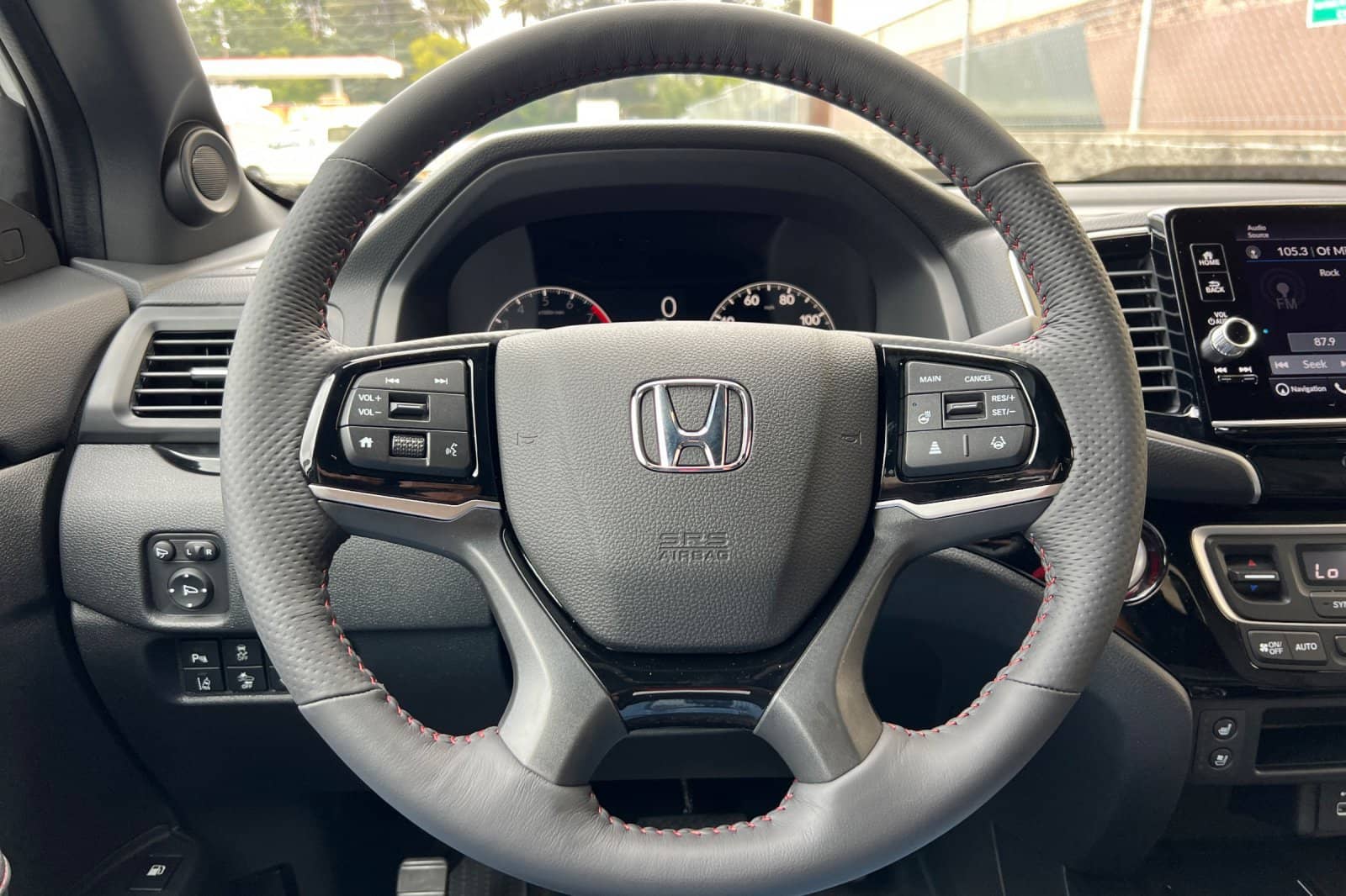 2026 Honda Ridgeline - Image 24