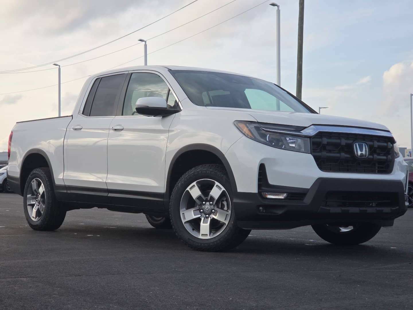 2026 Honda Ridgeline - Image 2