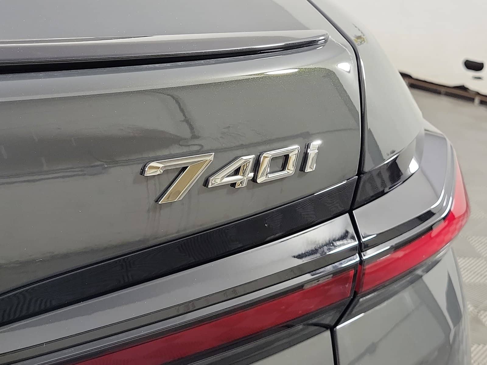 2026 BMW 7 Series - Image 23
