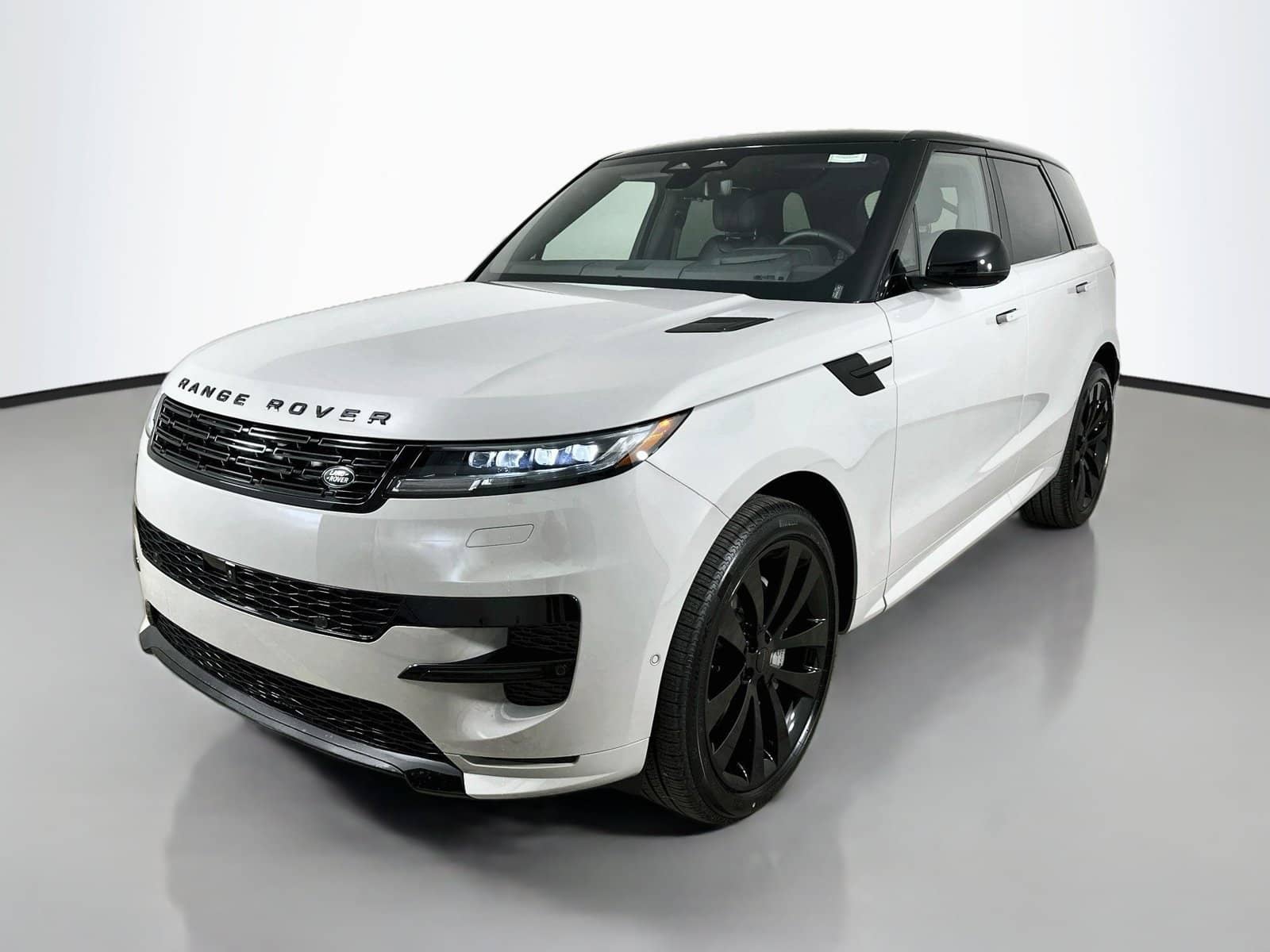 2027 Land Rover Range Rover Sport - Image 1