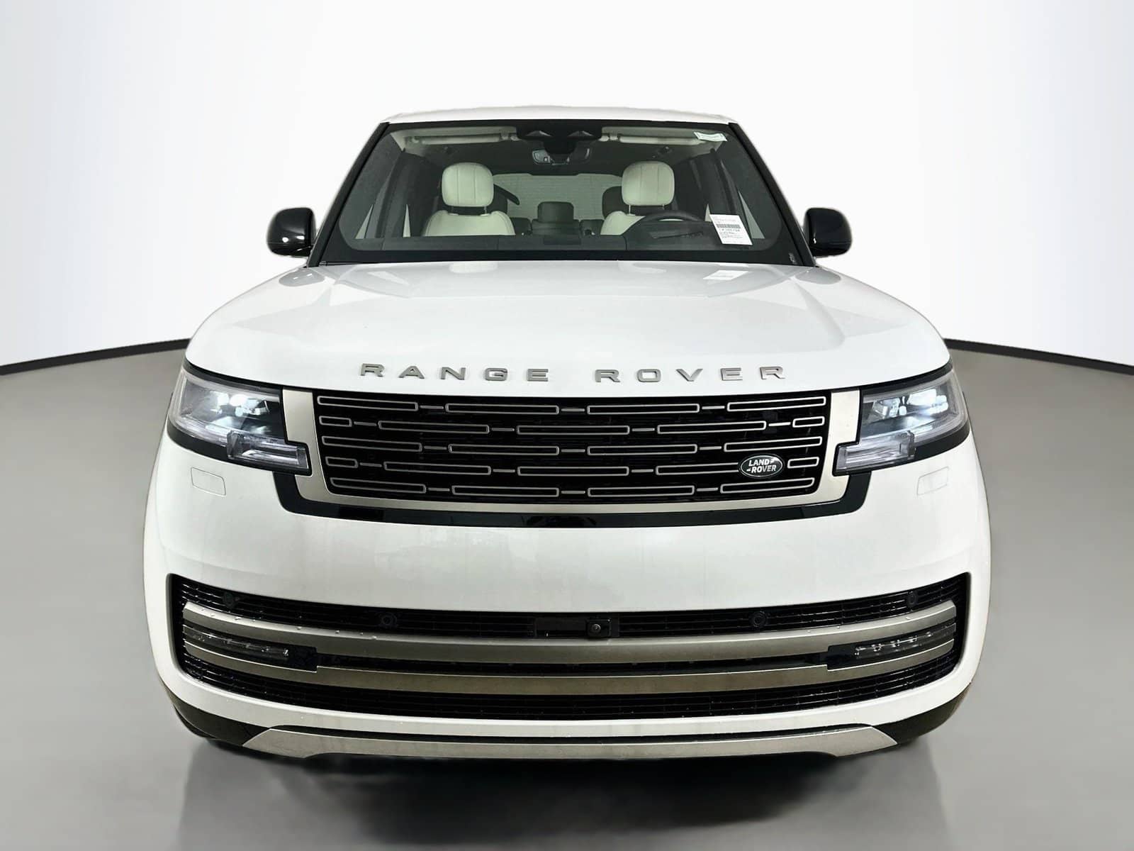 2026 Land Rover Range Rover - Image 2