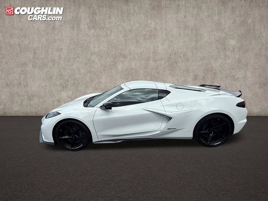 2026 Chevrolet Corvette - Image 18