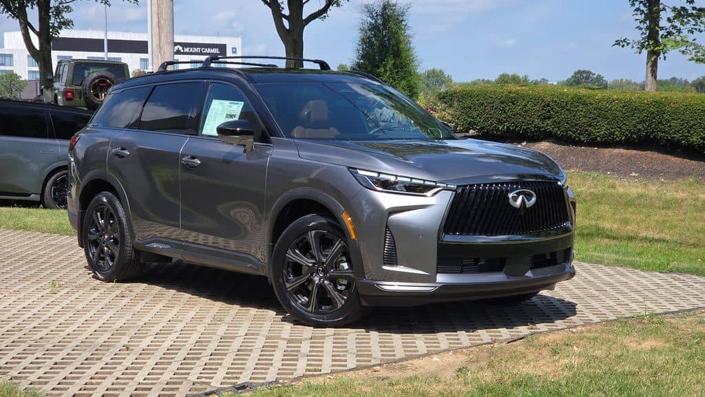 2027 INFINITI QX60 - Image 2