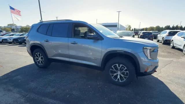 2027 GMC Acadia - Image 2