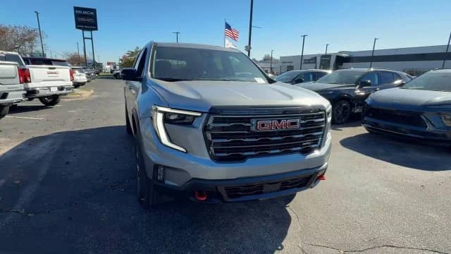2027 GMC Acadia - Image 3