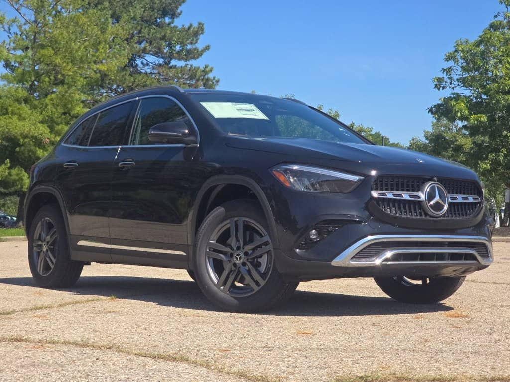 2026 Mercedes-Benz GLA - Image 1