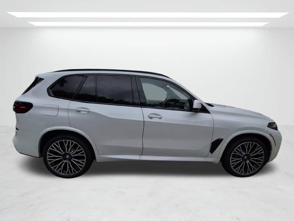 2026 BMW X5 - Image 3
