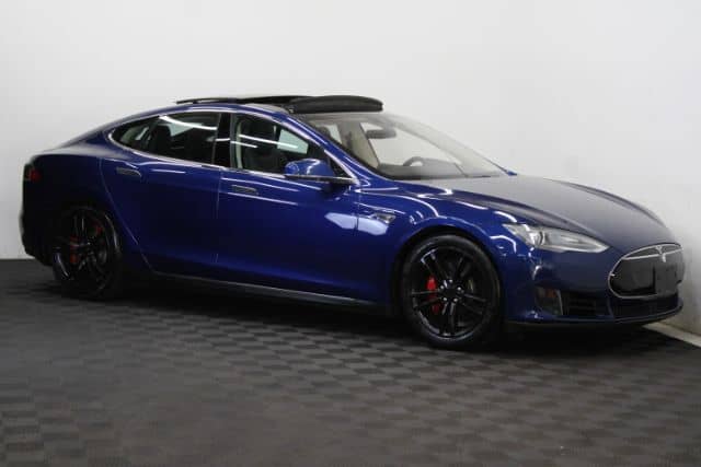 2015 Tesla Model S - Image 3