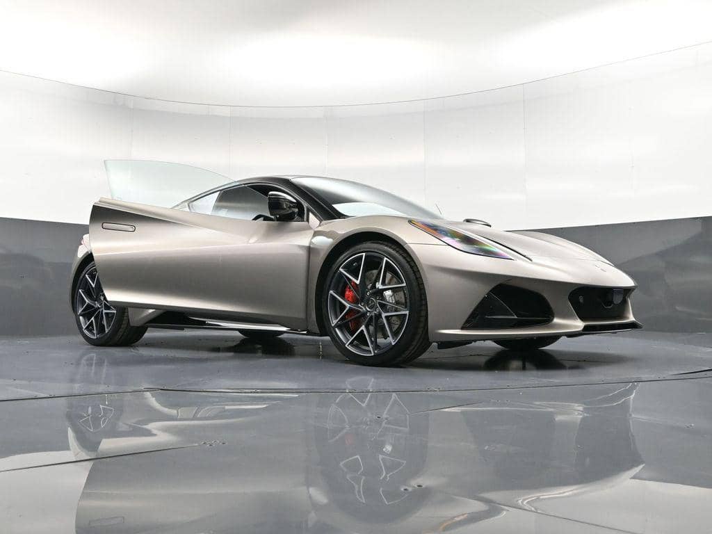 2026 Lotus Emira - Image 37