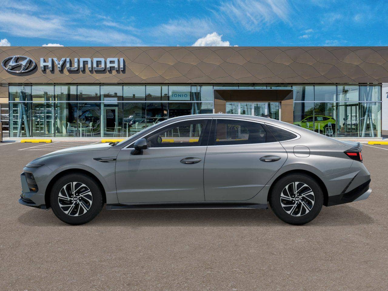 2026 Hyundai Sonata Hybrid - Image 3