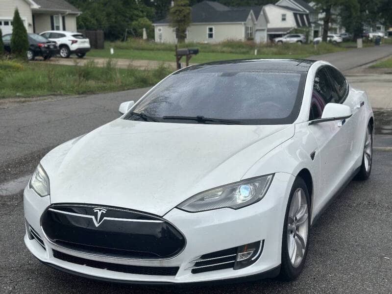 2013 Tesla Model S - Image 1
