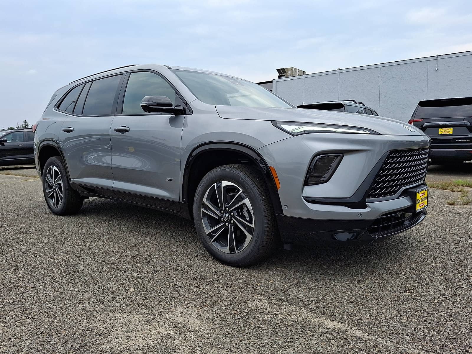 2026 Buick Enclave - Image 2