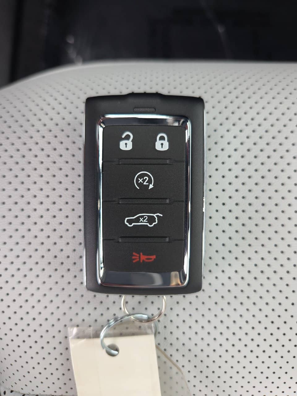2026 Jeep Cherokee - Image 35
