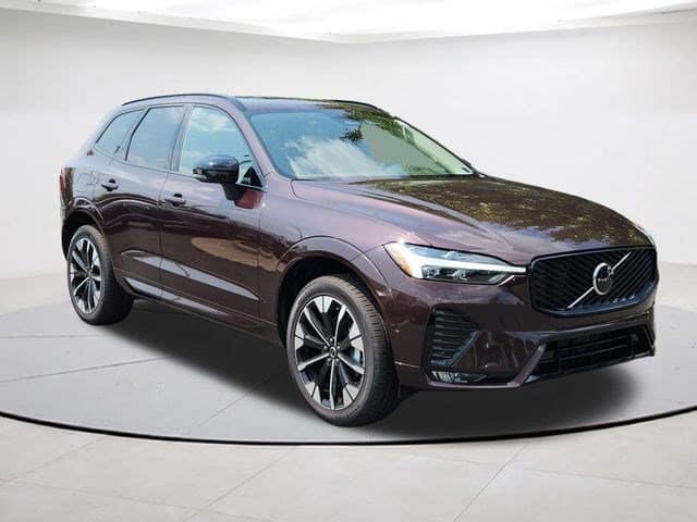 2026 Volvo XC60 - Image 2