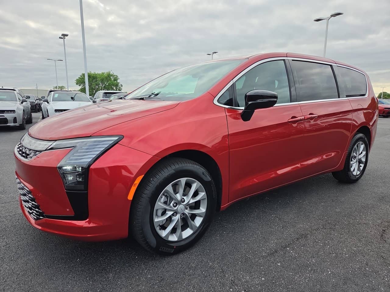 2027 Chrysler Pacifica - Image 3