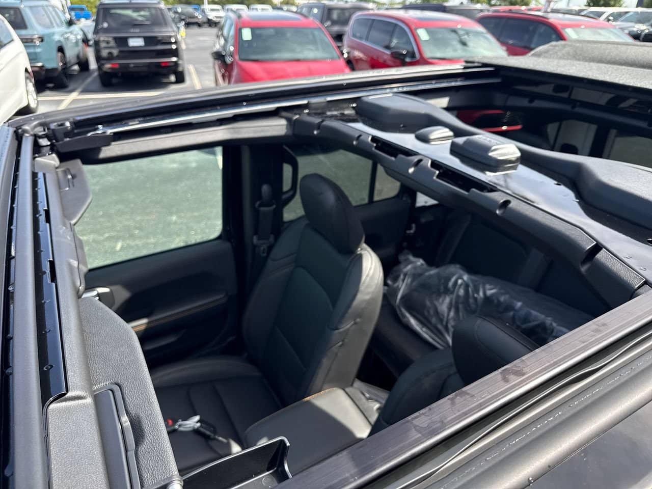 2027 Jeep Wrangler 4-Door - Image 25