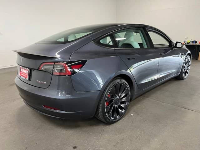 2023 Tesla Model 3 - Image 3