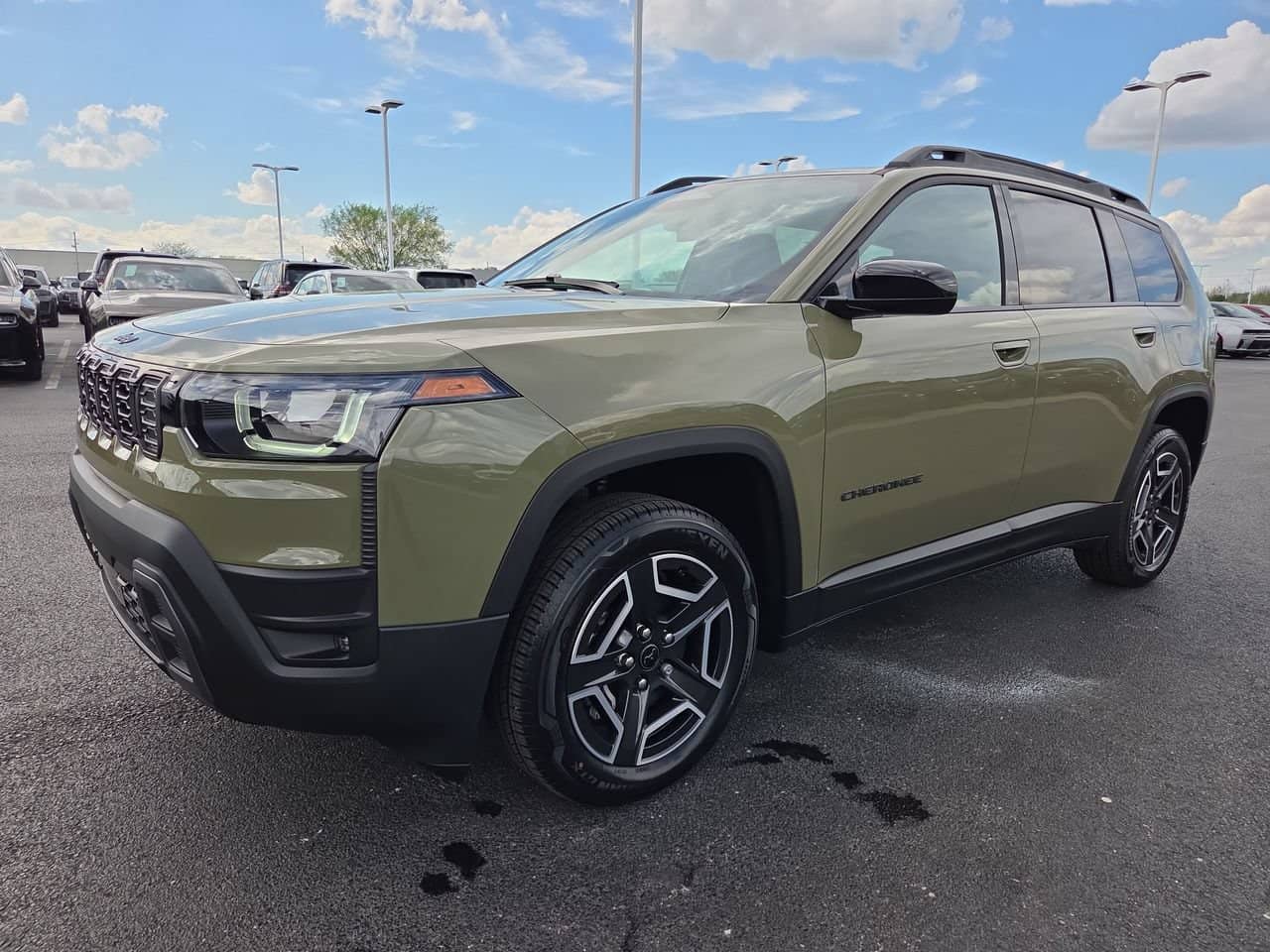 2026 Jeep Cherokee - Image 3