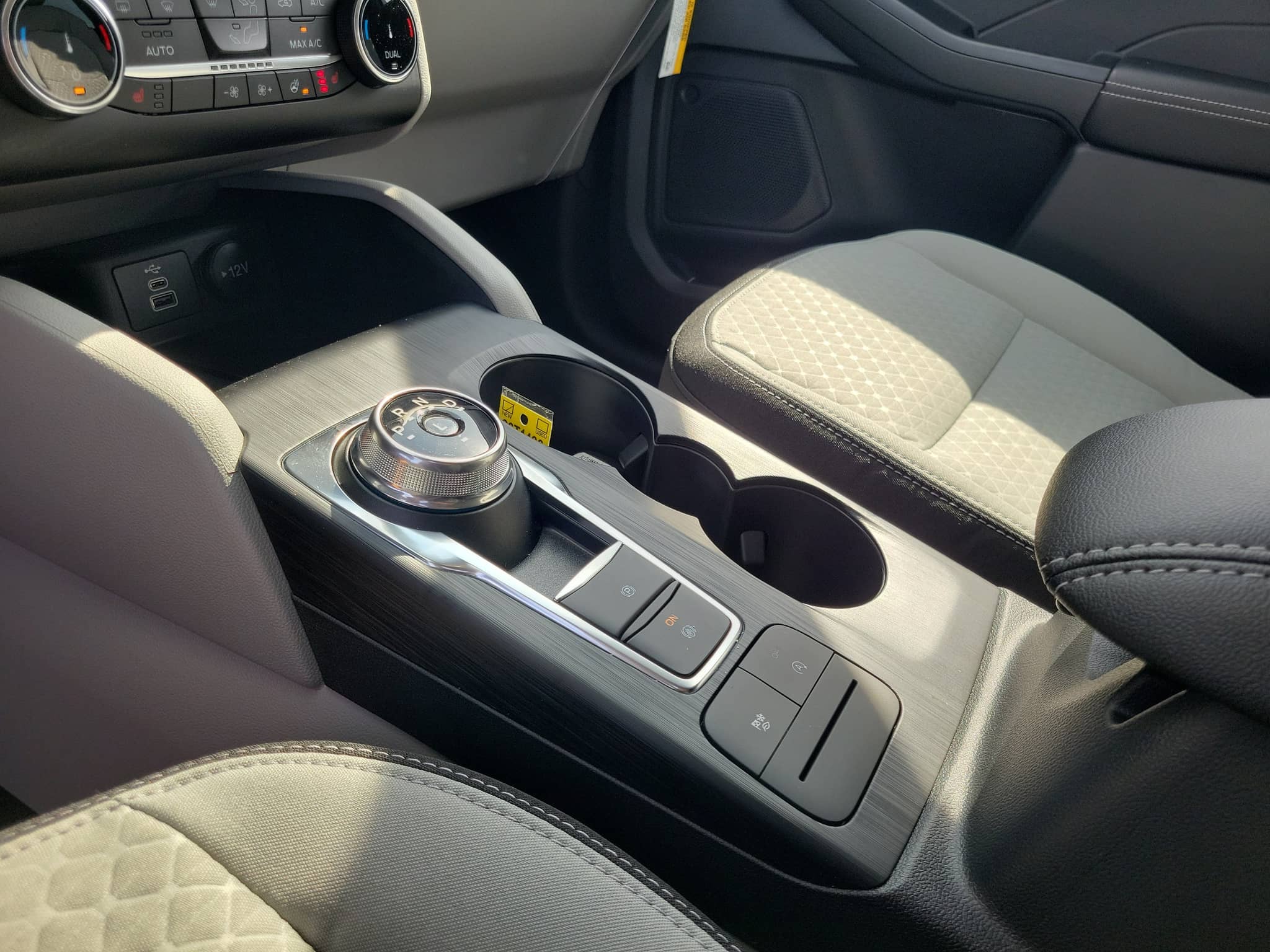 2026 Ford Escape - Image 29