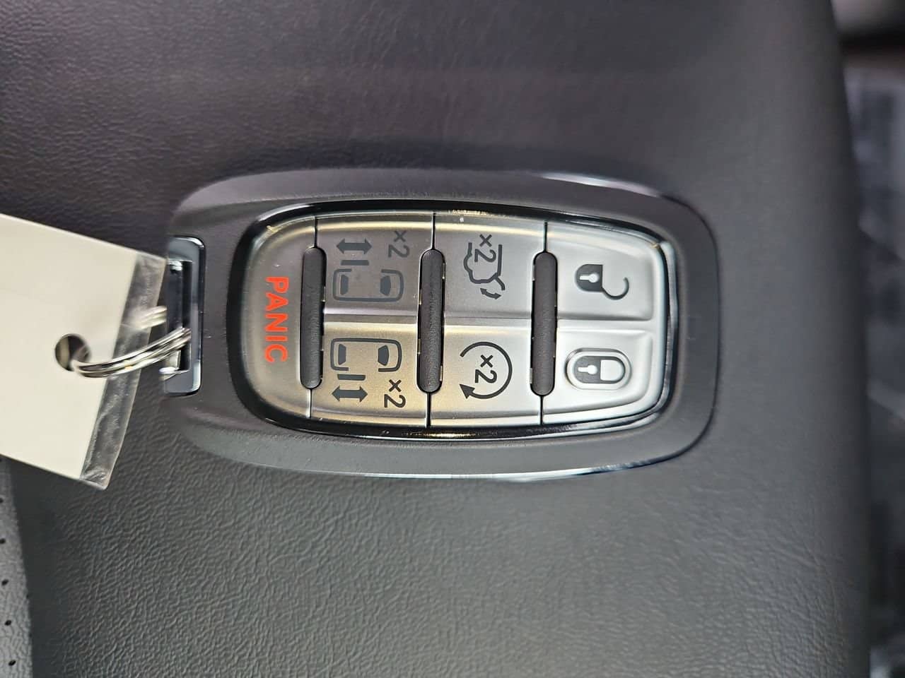 2026 Chrysler Pacifica - Image 36