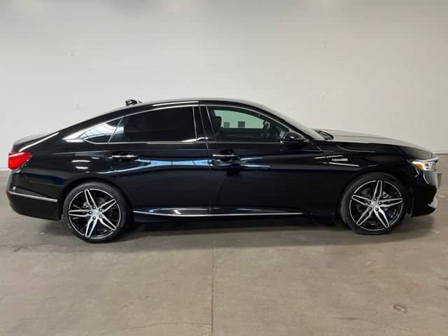 2022 Honda Accord - Image 2