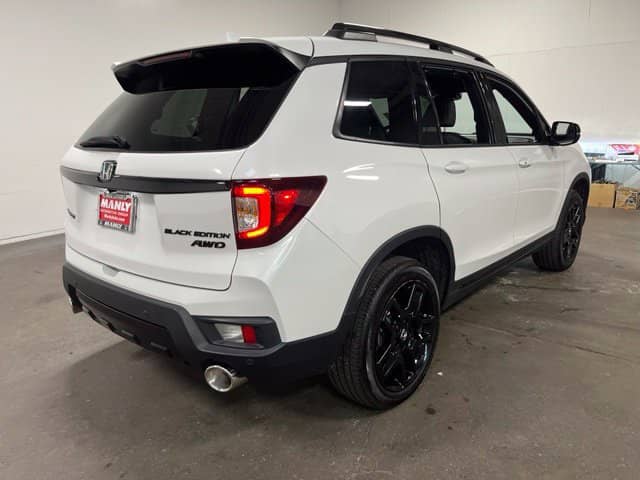2025 Honda Passport - Image 2