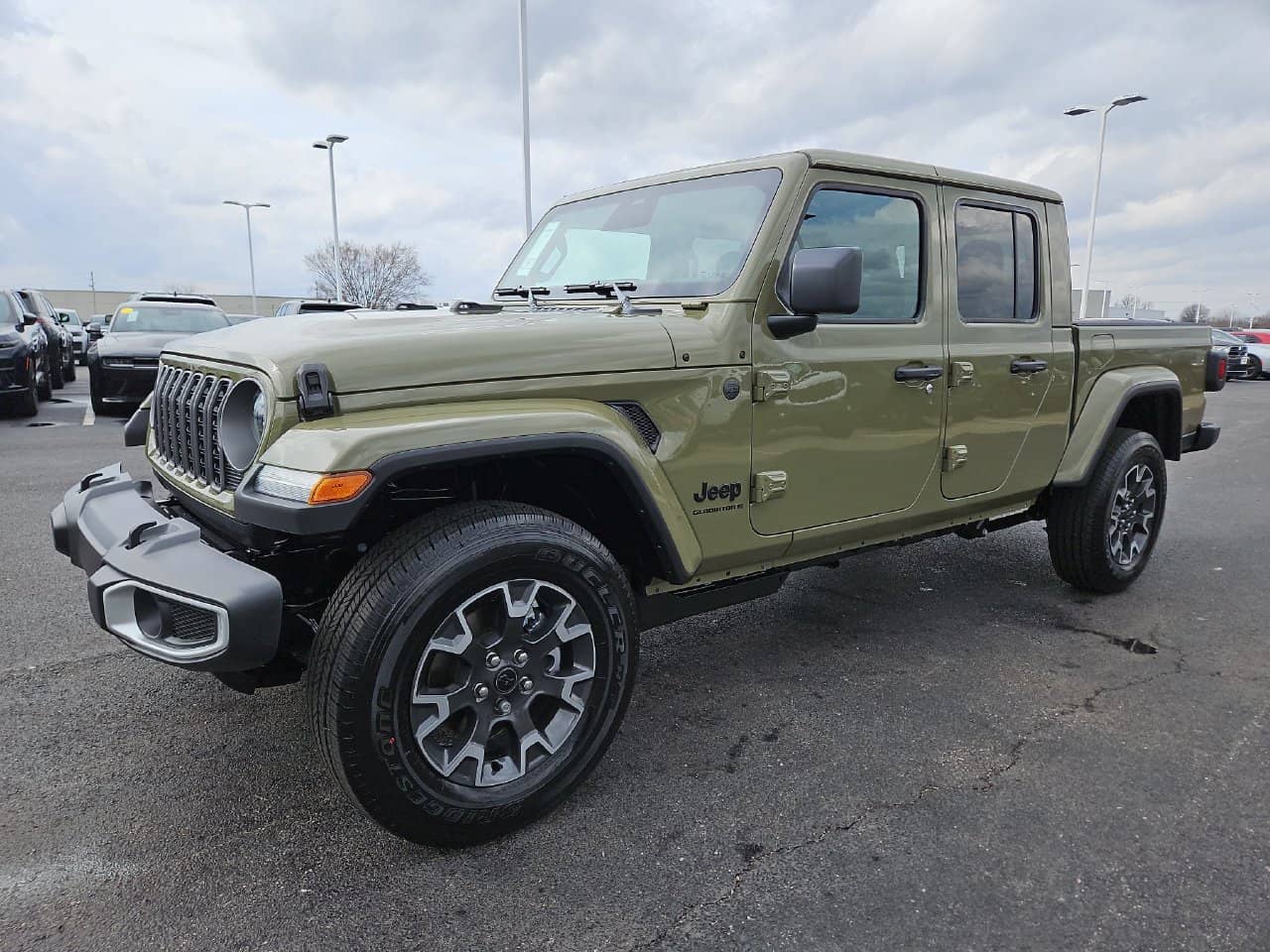 2026 Jeep Gladiator - Image 3