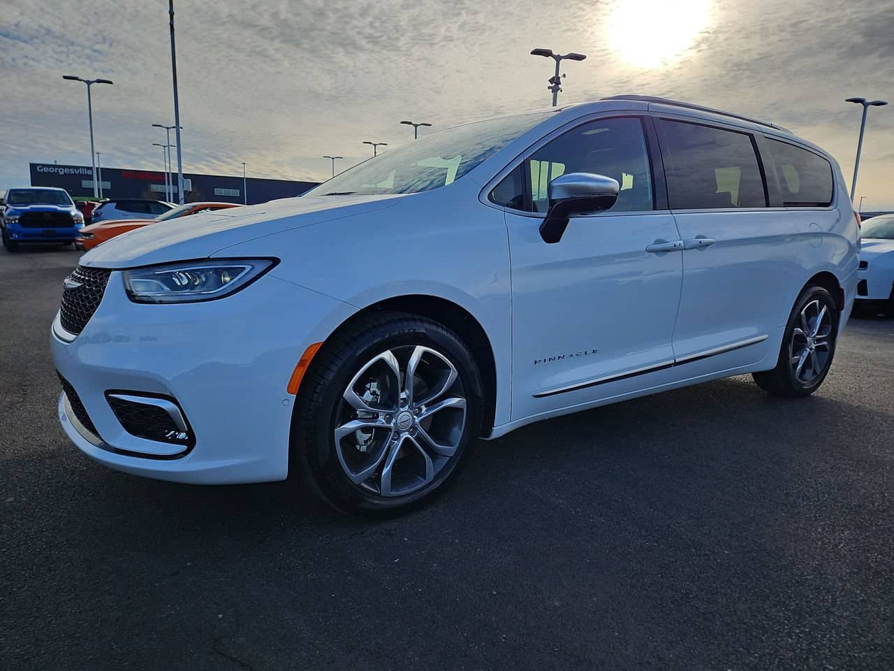 2026 Chrysler Pacifica - Image 3