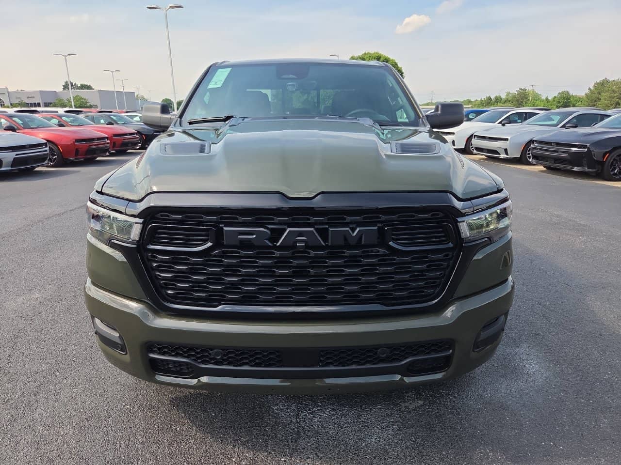 2026 RAM Ram 1500 - Image 2