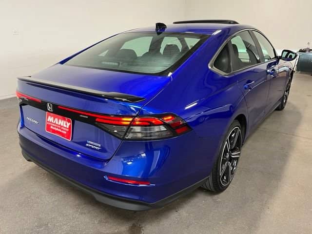 2024 Honda Accord - Image 2