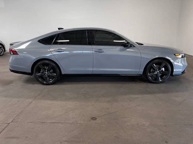 2026 Honda Accord - Image 2