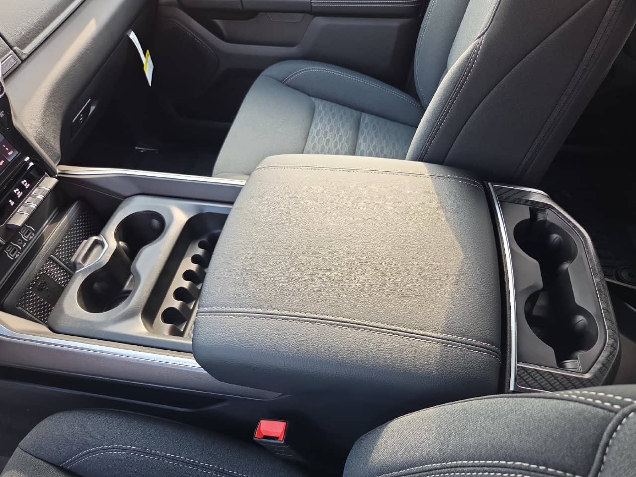 2026 RAM Ram 1500 - Image 34