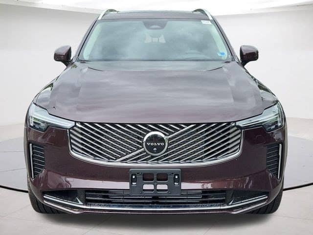 2026 Volvo XC90 - Image 3
