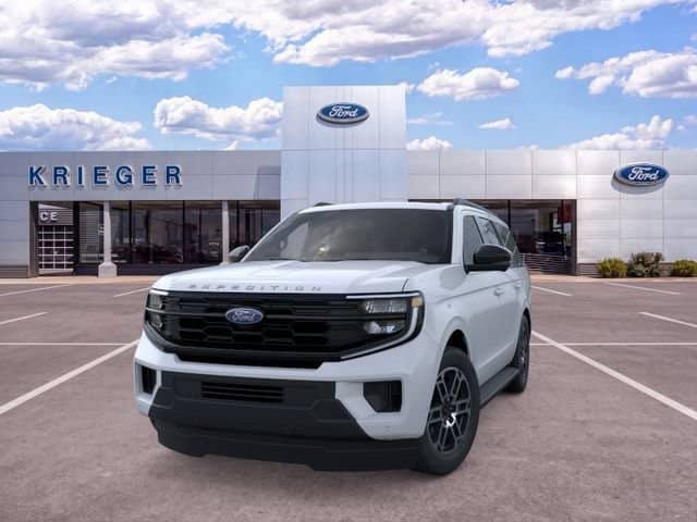 2026 Ford Expedition - Image 2