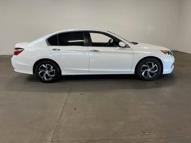 2016 Honda Accord - Image 2