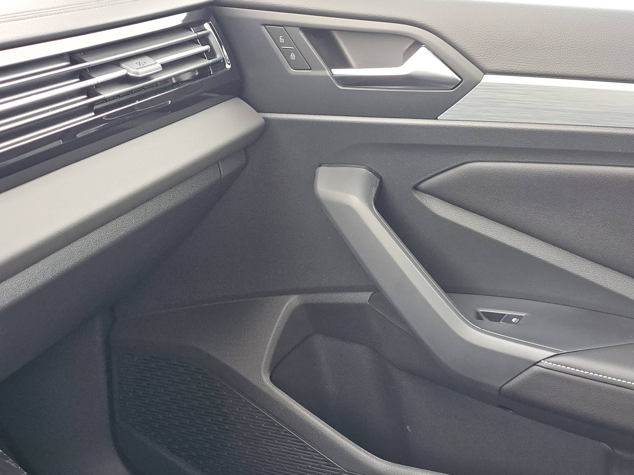 2026 Volkswagen Jetta - Image 26