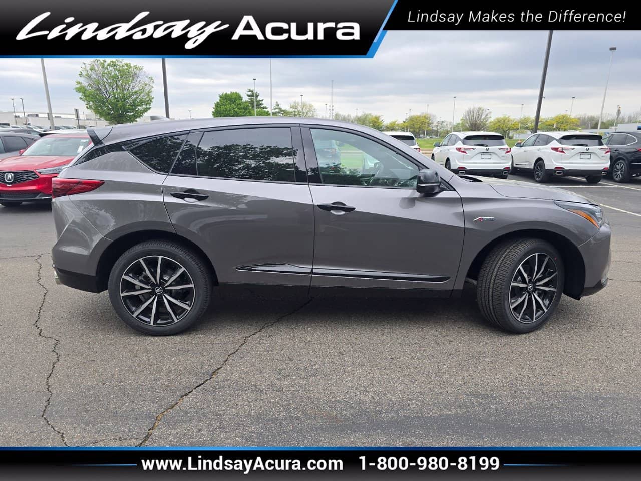 2026 Acura RDX - Image 3